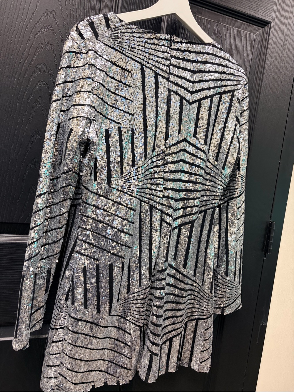 Boohoo Silver Sequin Mini Dress – Size 10